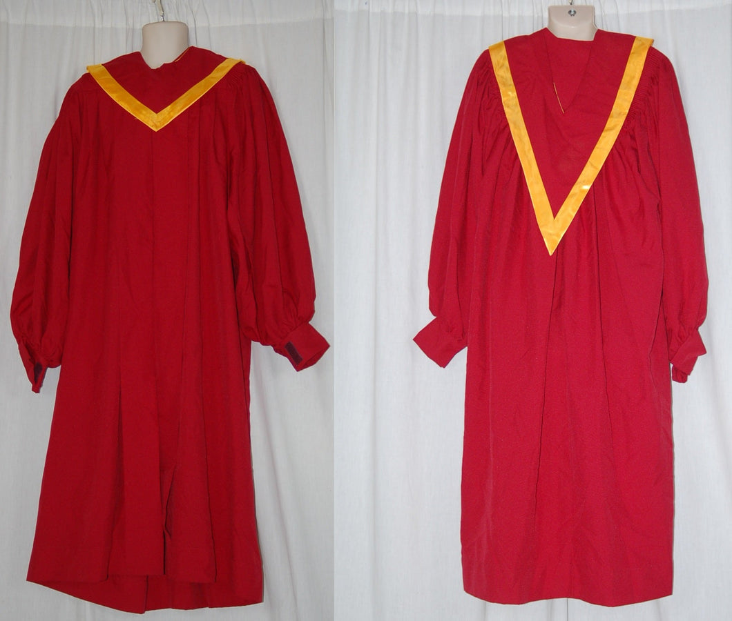 7 maroon choir robes w/ gold trim stoles