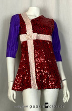 Load image into Gallery viewer, 25 multi color holiday style tops
