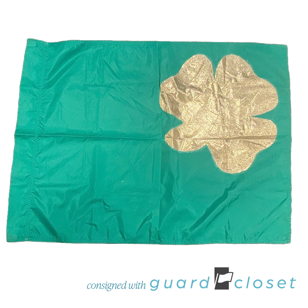 14 Green w/ Gold Shamrock Band Shoppe Flags