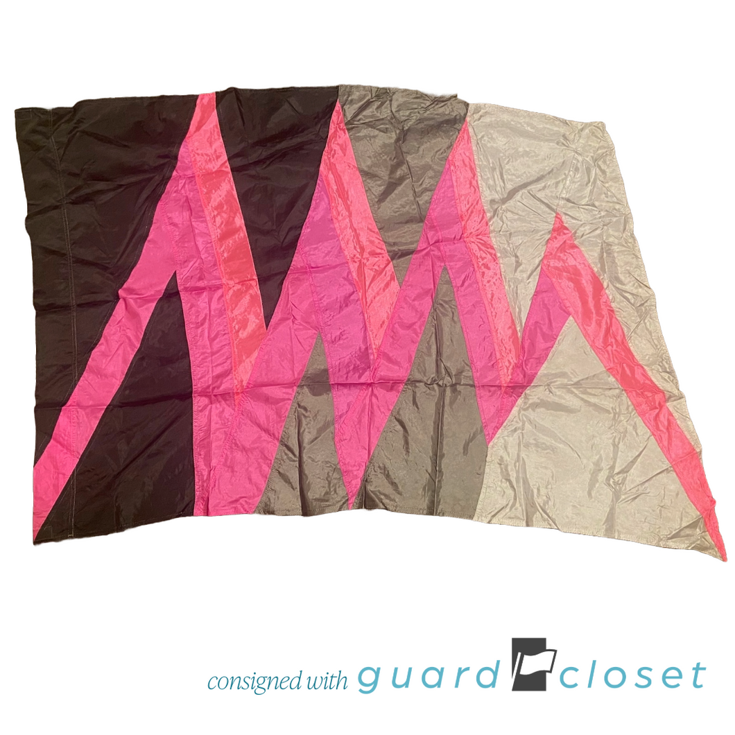 19 Hot Pink Black Gray Zig Zag Flags by Band Shoppe